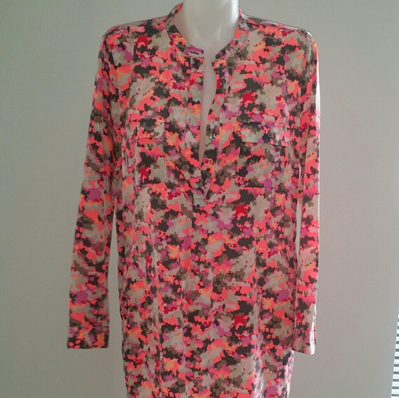 Oversize Gap Print Dress - Picture 7 of 8